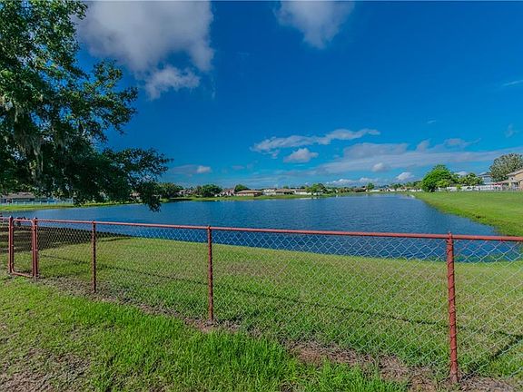 2nd image of 368 Buenaventura Blvd