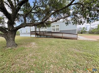 259 Hambleton Rd, Telferner, TX 77988