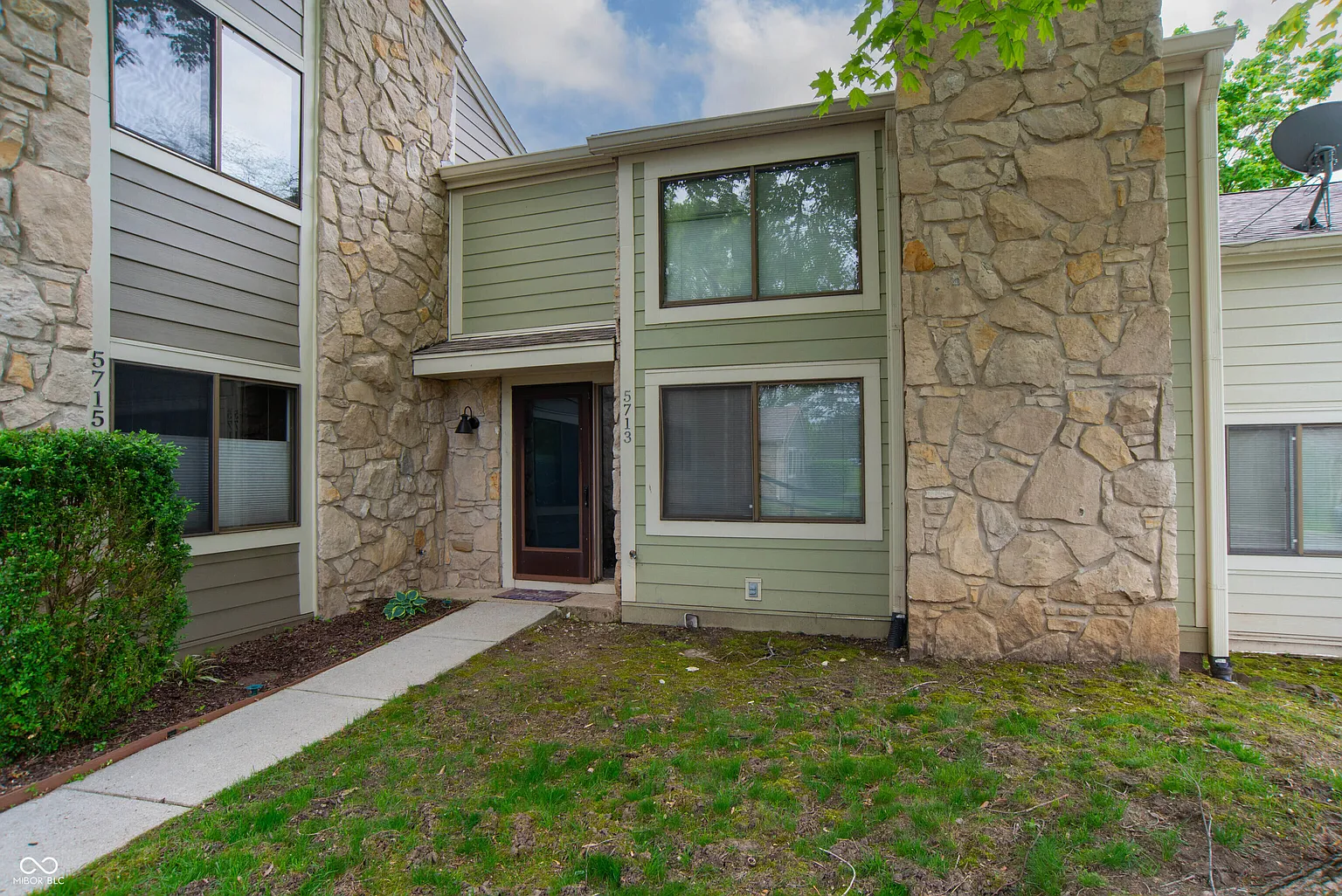 5713 Bradston Way photo 1