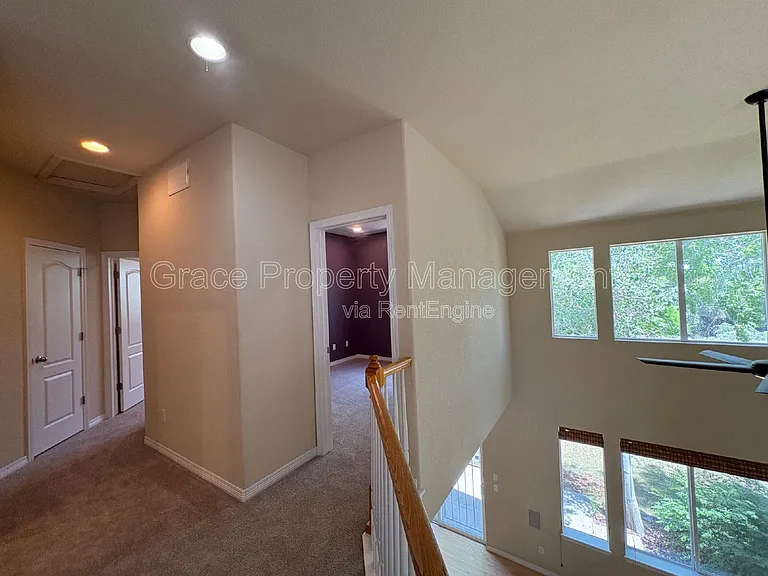 1730 S Poplar St — Photo 20