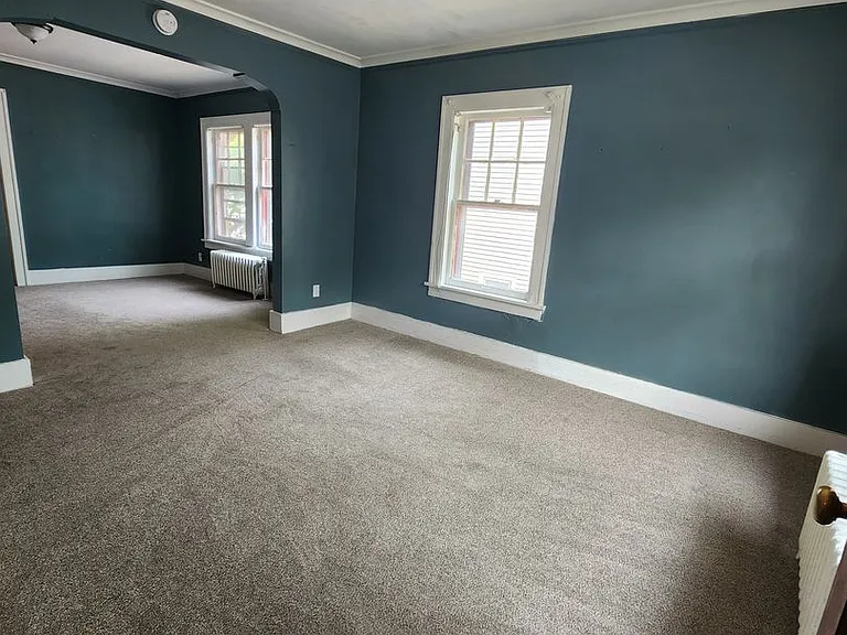 711 Morton St — Photo 13