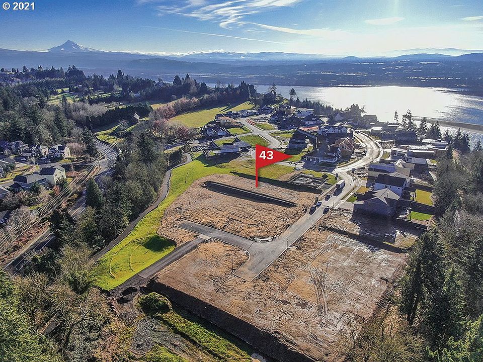 2nd image of 4519 NW Paddock Ct
