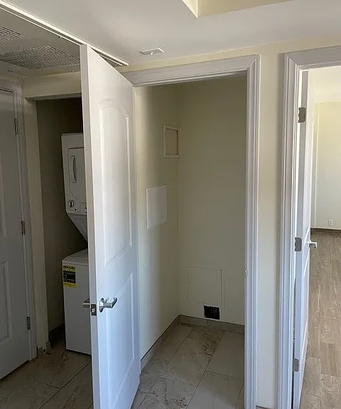 953 N Normandie Ave #100 — Photo 9