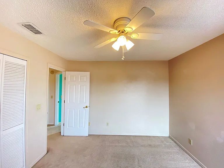 3708 Molona Dr — Photo 54