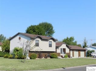 2103 Linden Ln, Superior, WI 54880