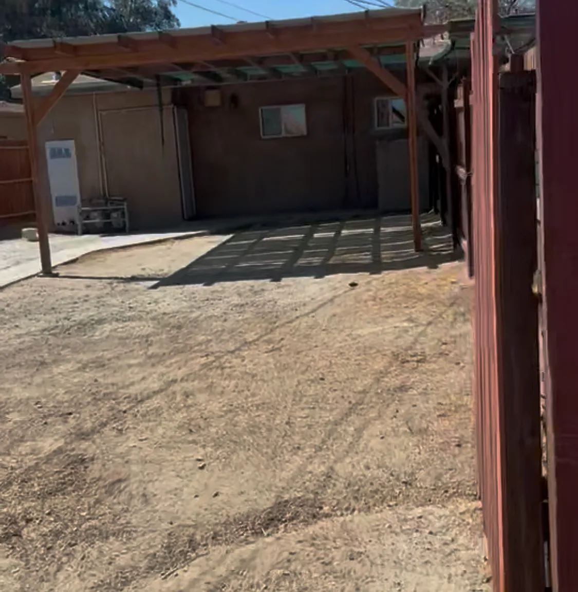 2 bed, 833 sqft, $1,600 — Photo 2