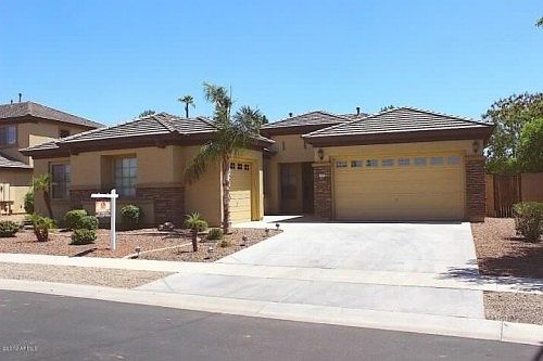 3rd image of 8367 W Gardenia Ave