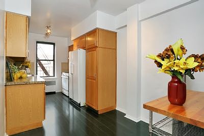 2nd image of 3601 Johnson Ave APT 6J