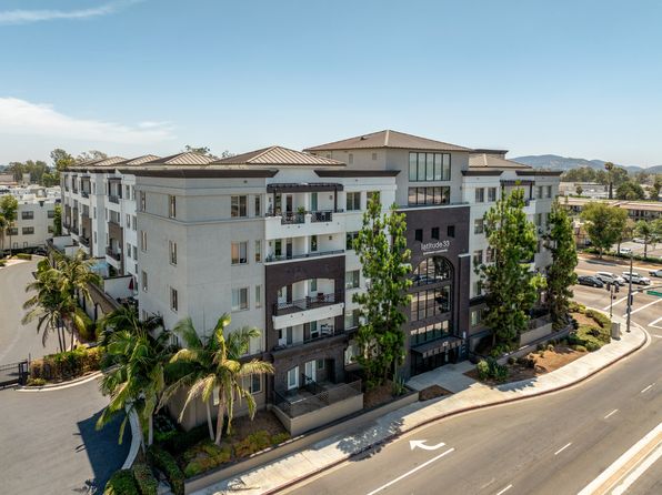 515 Meander Gln #409