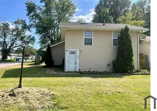 2 bed, $1,350 — Photo 2