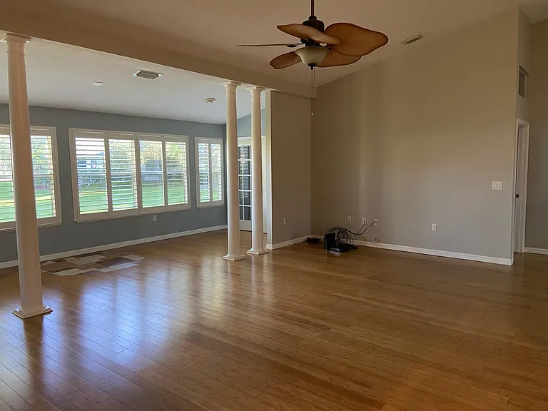 708 Kenwood Cir — Photo 10