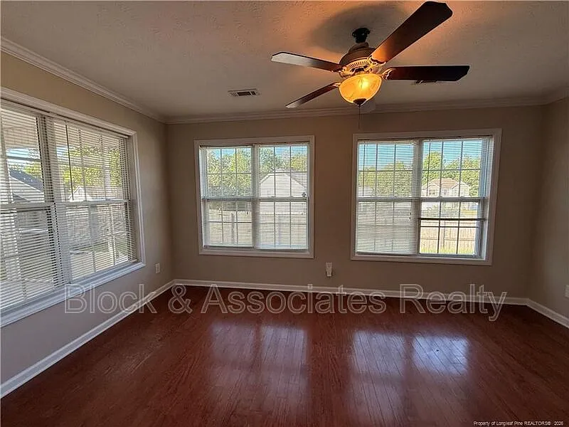 The Colony at Lexington — Photo 4