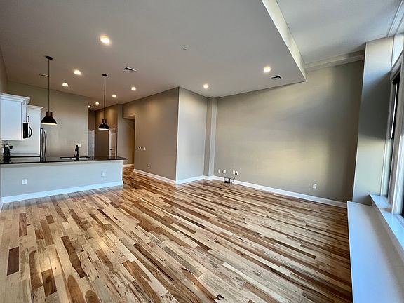 5th image of 409 Lackawanna Ave APT 209