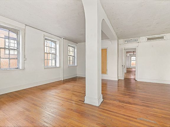 2nd image of 799 Greenwich St APT 3N