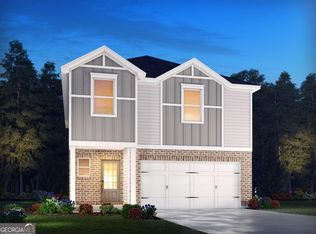 2811 Manor Dr, College Park, GA 30337