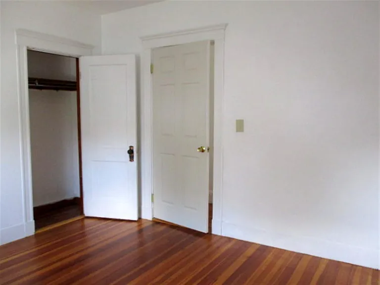 17 Montgomery St #2 — Photo 10