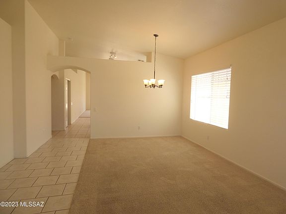 4th image of 461 E Heatherglenn Pl