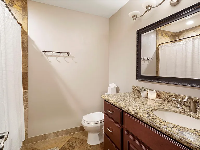 10710 Overbrook Ln — Photo 26