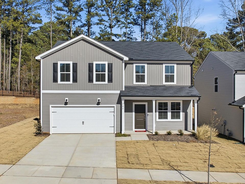 1st image of 725 Richardson Dr