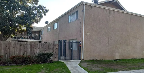 3338 E Sierra Madre Ave Photo 1