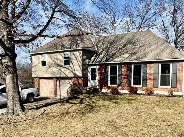 30 E 106th St, Kansas City, MO 64114