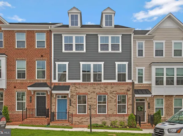 10817 Beckenham St, Baltimore, MD 21220