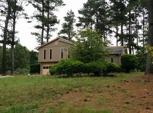 829 Emerald Forest Cir, Lawrenceville, GA 30044