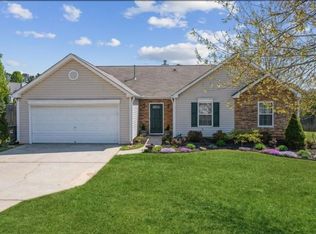7535 Springmill Ct, Cumming, GA 30028