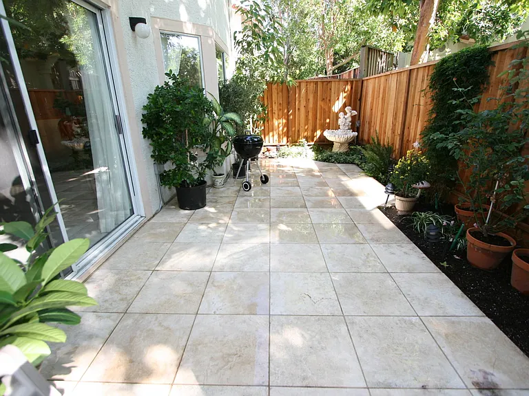 1242 Monte Dr — Photo 15