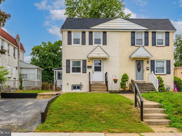 215 Derwood Dr, Woodlyn, PA 19094