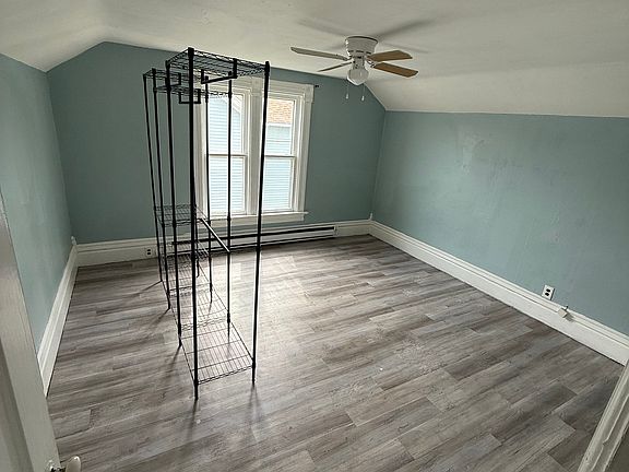 4th image of 406 W 14th Ave #A