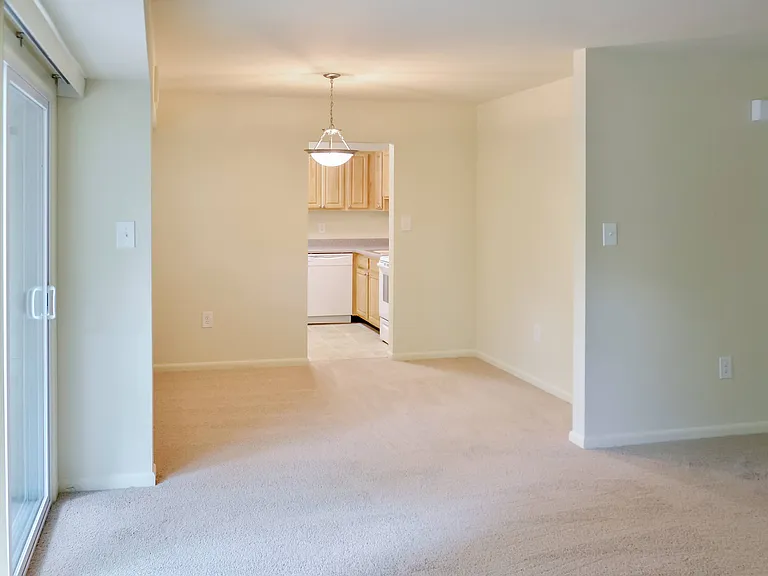 Princeton Court CLO — Photo 25