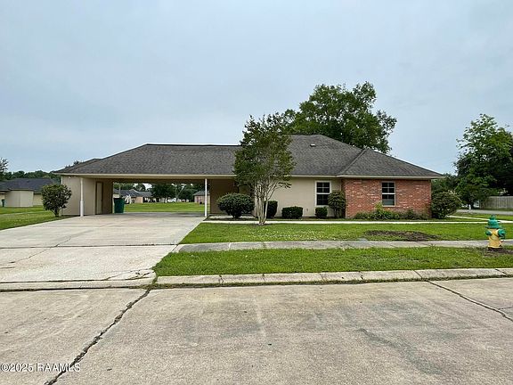 2nd image of 1320 McCarthy Ln