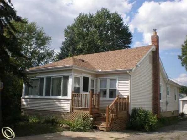 80 Cloveridge Ave, Troy, MI 48084