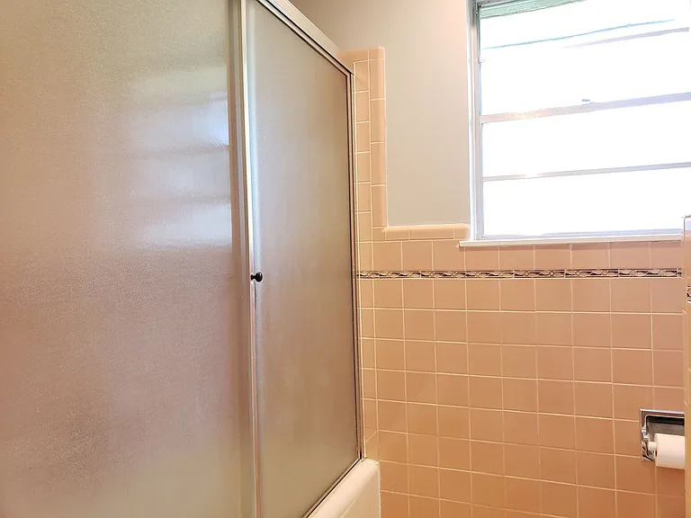 219 Stanford St — Photo 12