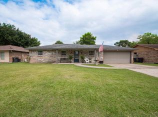 317 David St, Bridge City, TX 77611