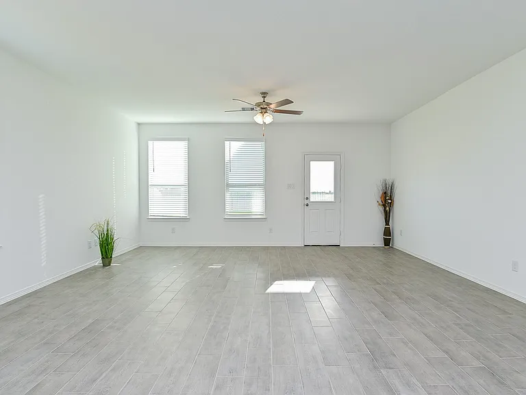 5707 Aurora Greens Ln — Photo 25