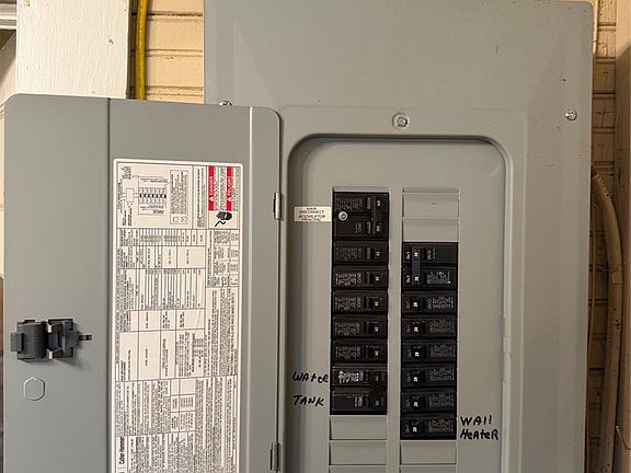 20th image of 501 E Seminole Ave