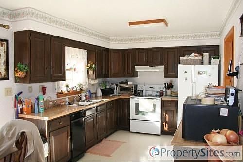 2nd image of 5601 Hickory Dr