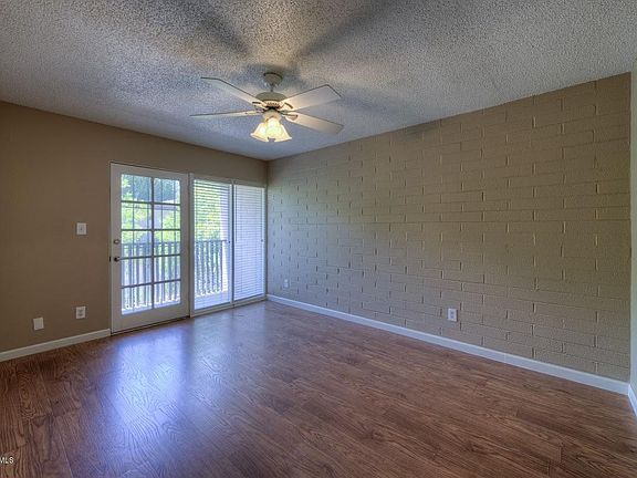 3rd image of 1828 W Tuckey Ln Unit 7