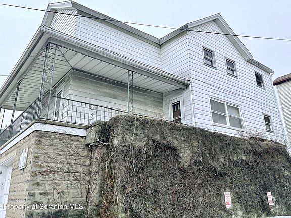 4th image of 514 Brook St