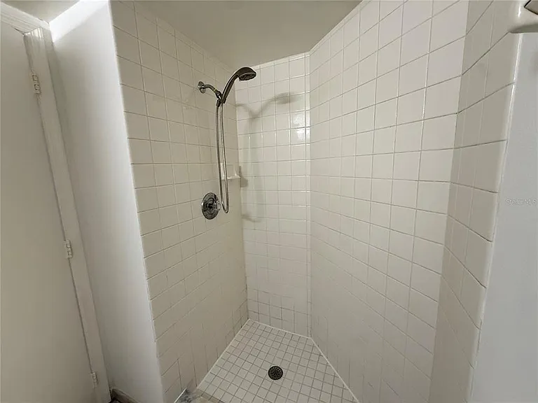 3900 Southpointe Dr #120 — Photo 19