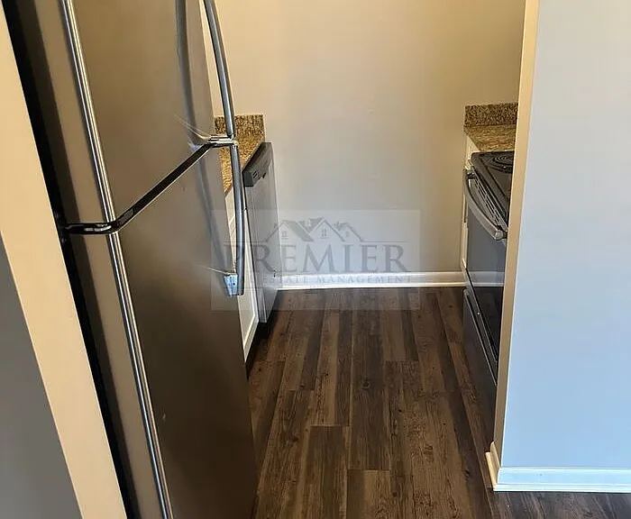 6043 Barton St — Photo 8