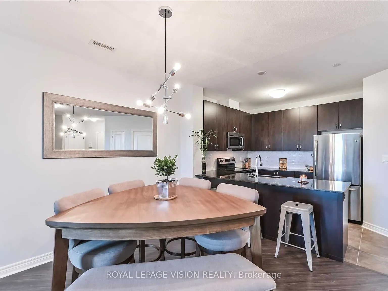 2 bed, $2,500 — Photo 3
