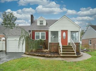 2240 Stecher Ave, Union, NJ 07083