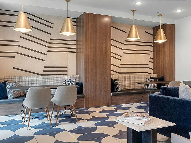 Building's Lounge