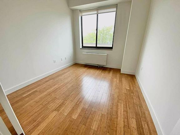 5th image of 19-73 38th St #2WF
