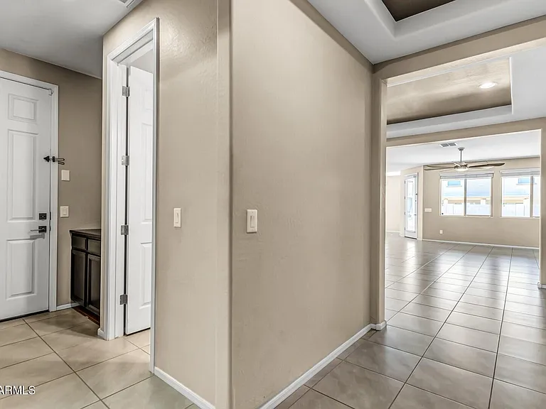 5429 W Lydia Ln — Photo 31