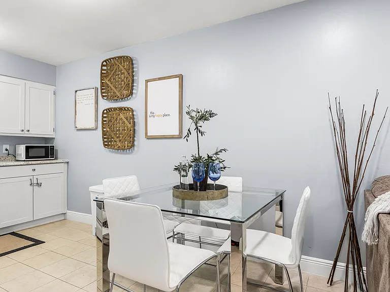 4953 Bayshore Dr — Photo 5