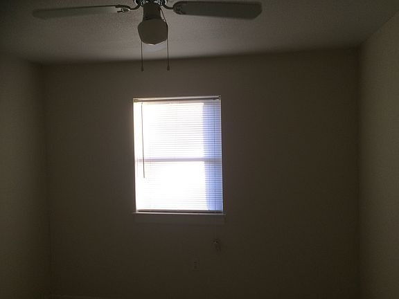 4th image of 2144 Elkridge Ln #House